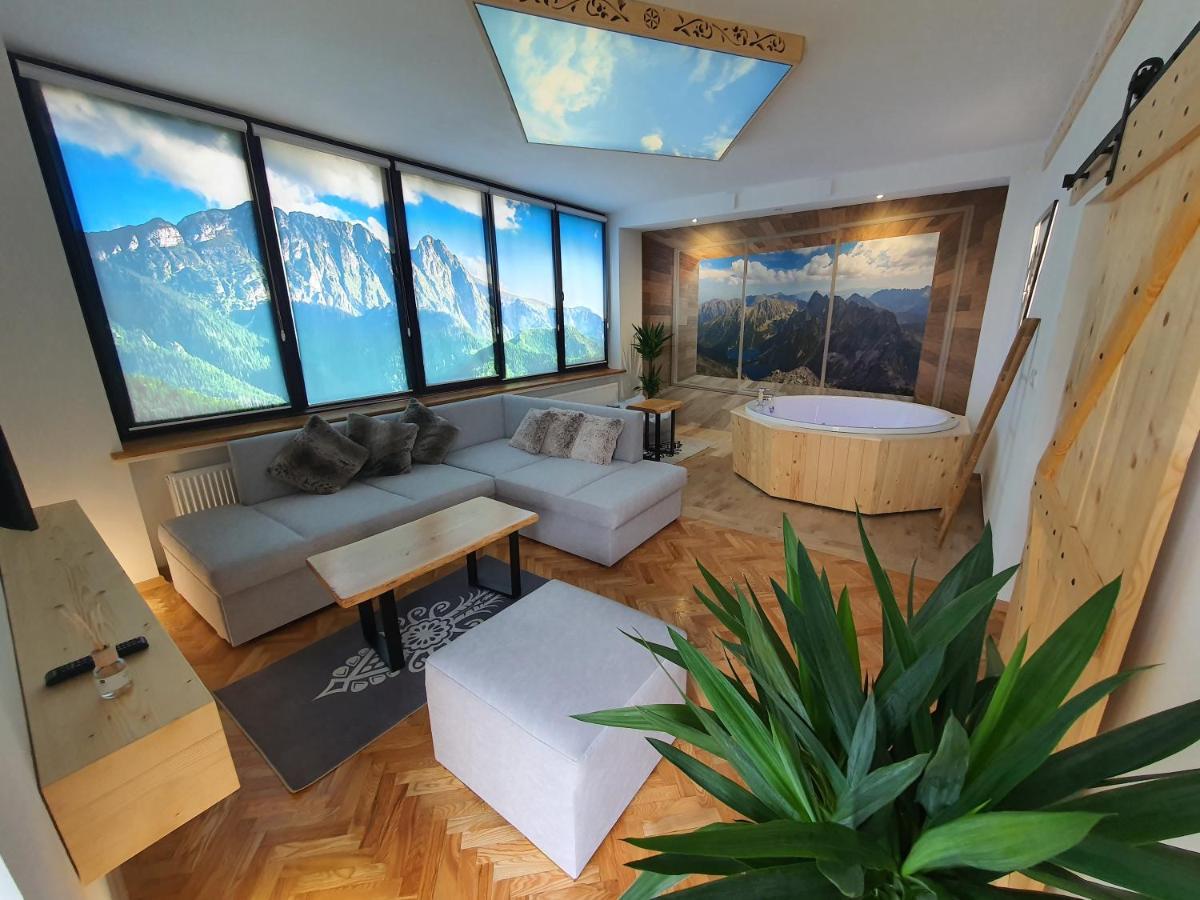 Z Jacuzzi Zakopane